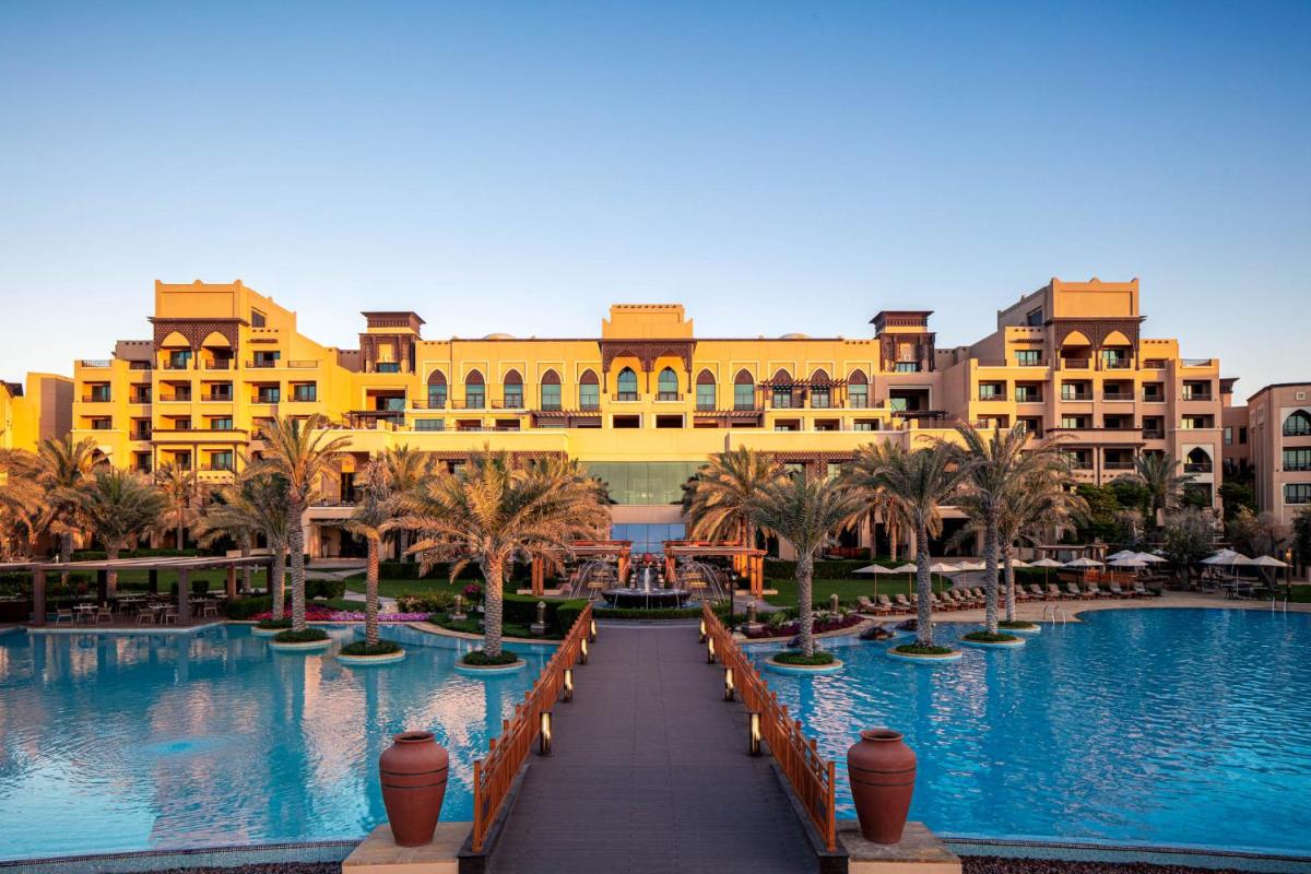Saadiyat Rotana Resort and Villas