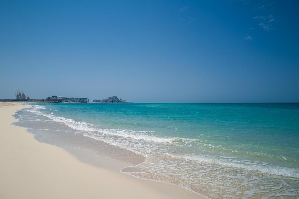 Saadiyat Rotana Resort and Villas