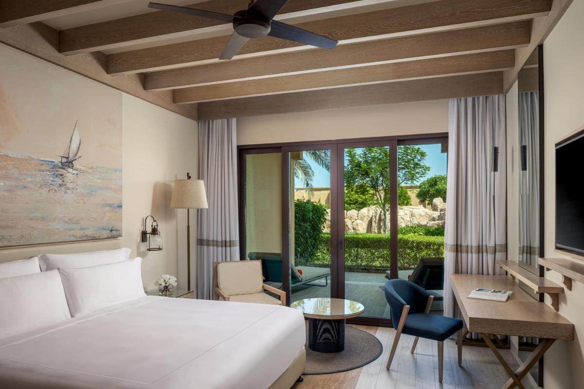 Saadiyat Rotana Resort and Villas