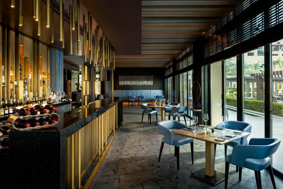 Saadiyat Rotana Resort and Villas