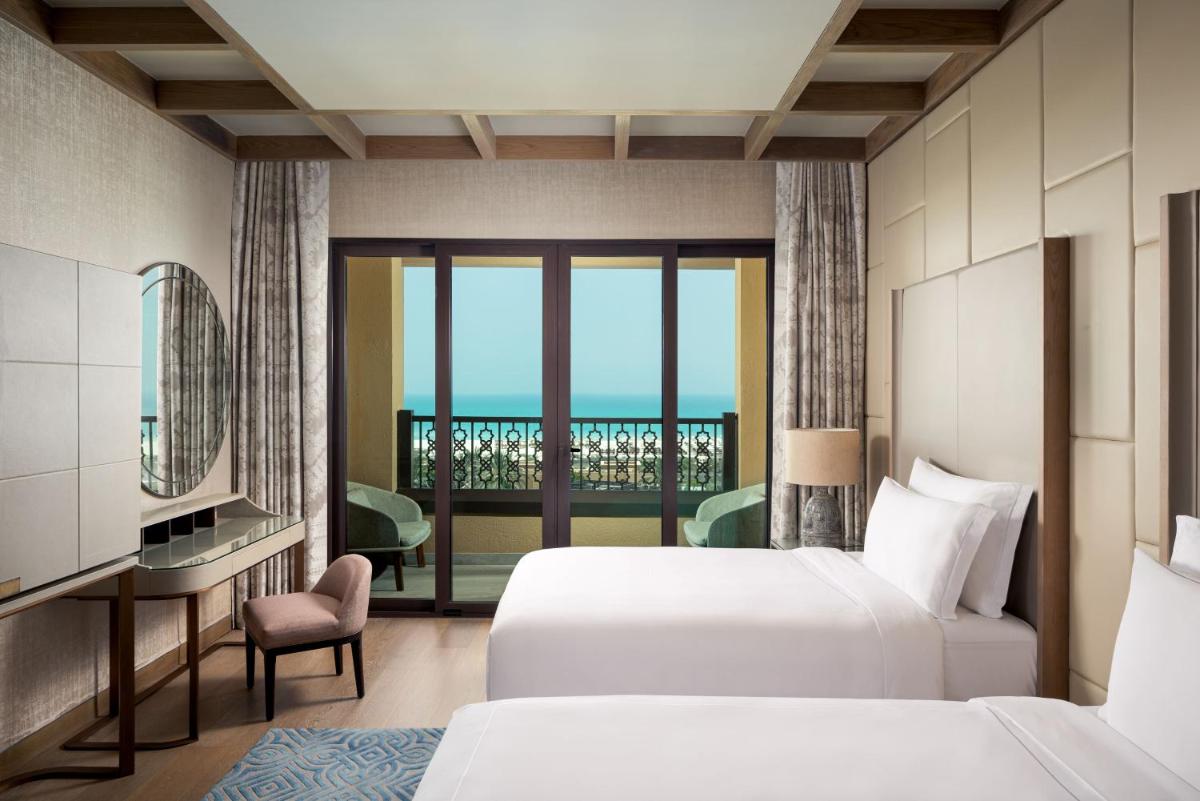 Saadiyat Rotana Resort and Villas