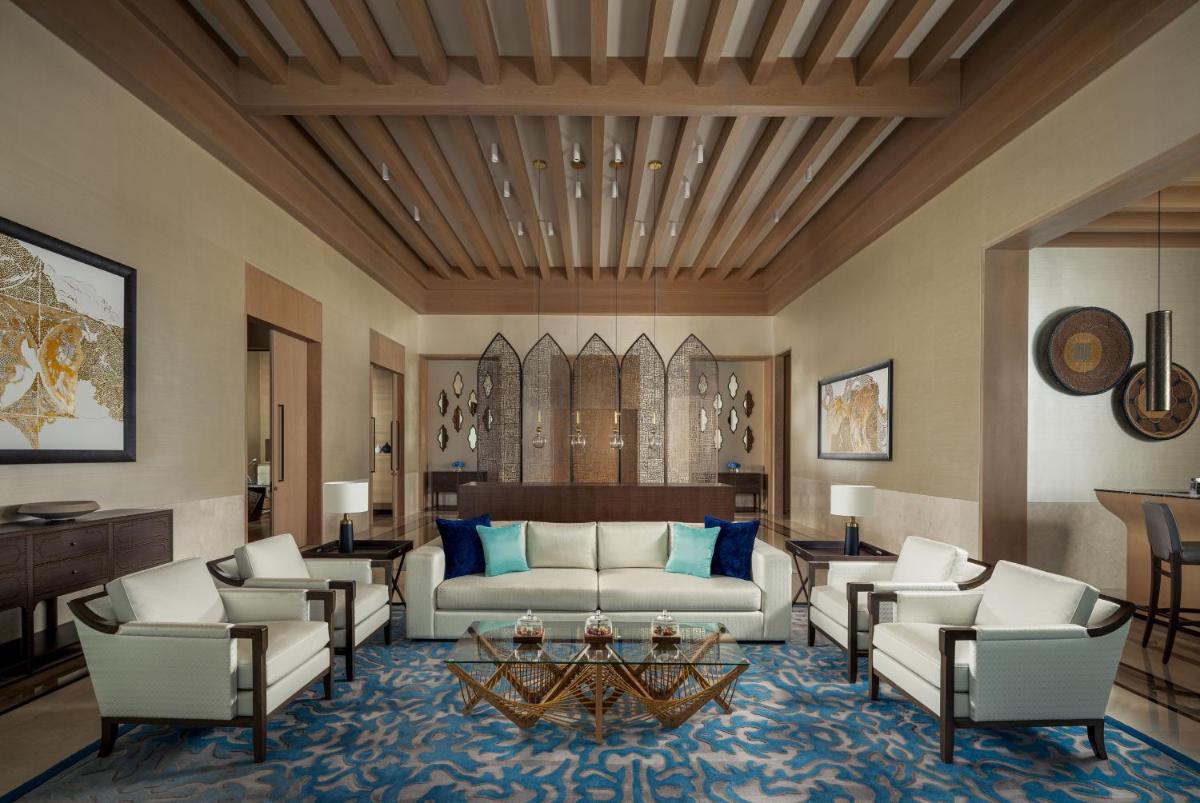 Saadiyat Rotana Resort and Villas