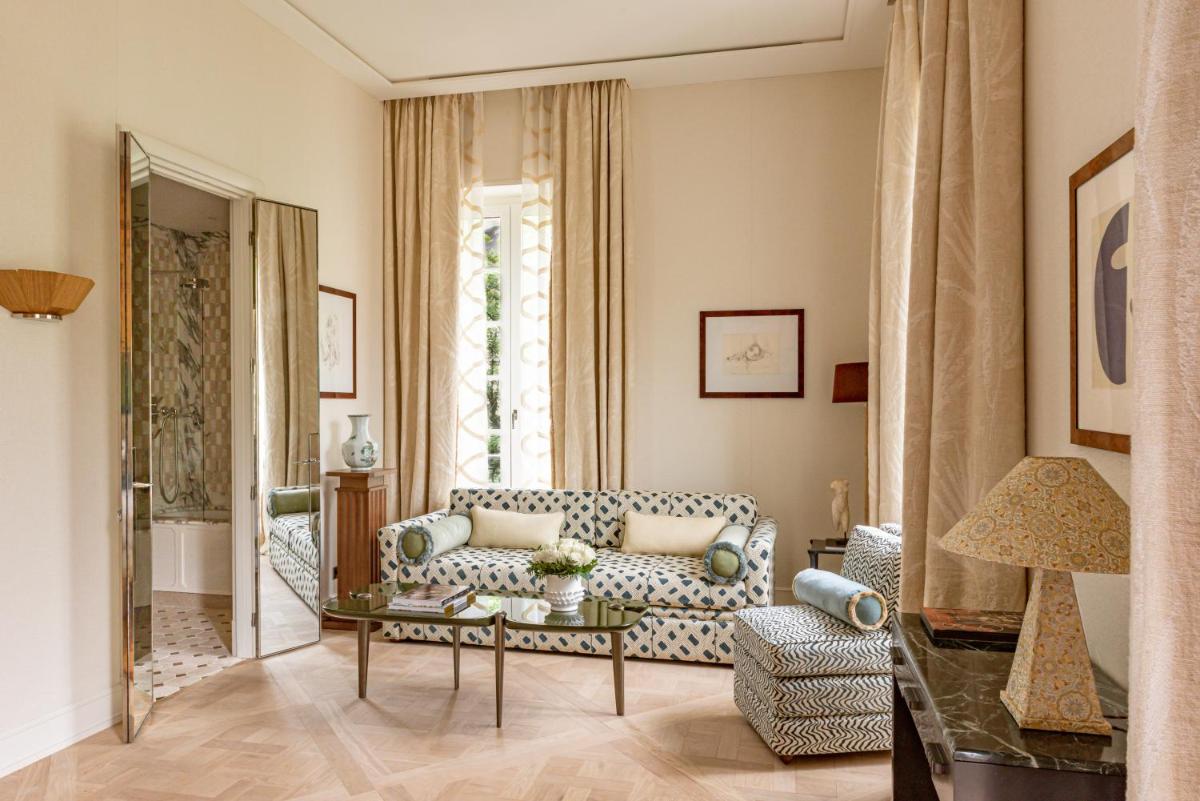Saint James Paris