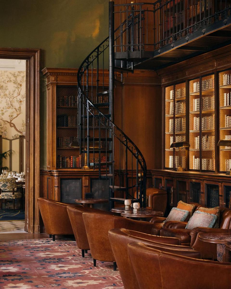 Saint James Paris