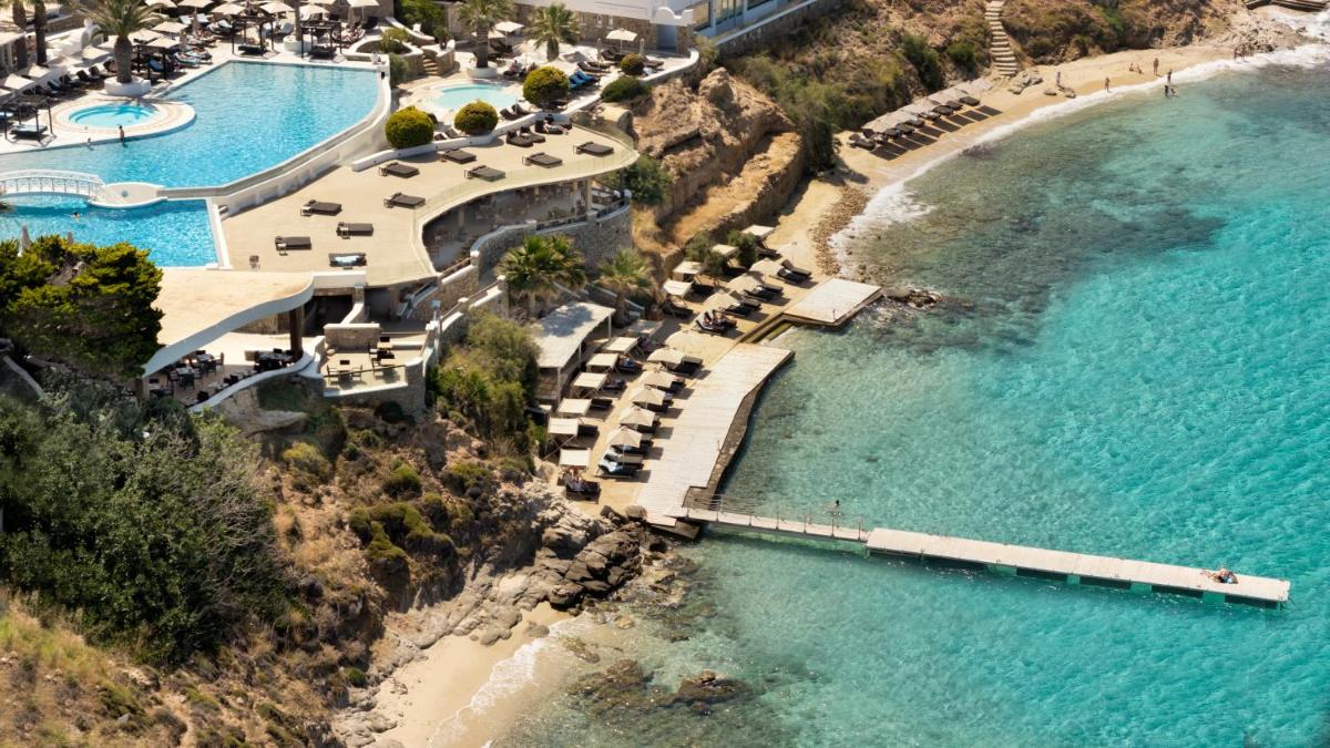 Saint John Hotel Villas & Spa