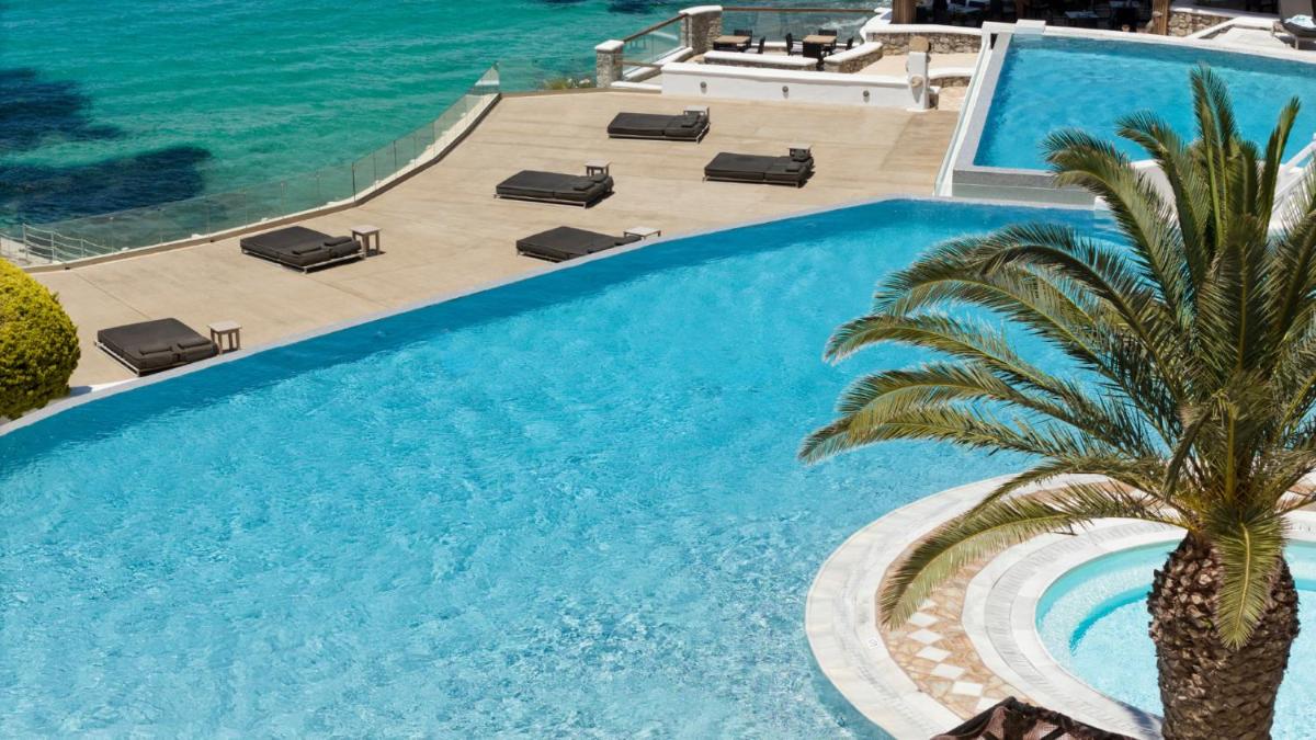Saint John Hotel Villas & Spa