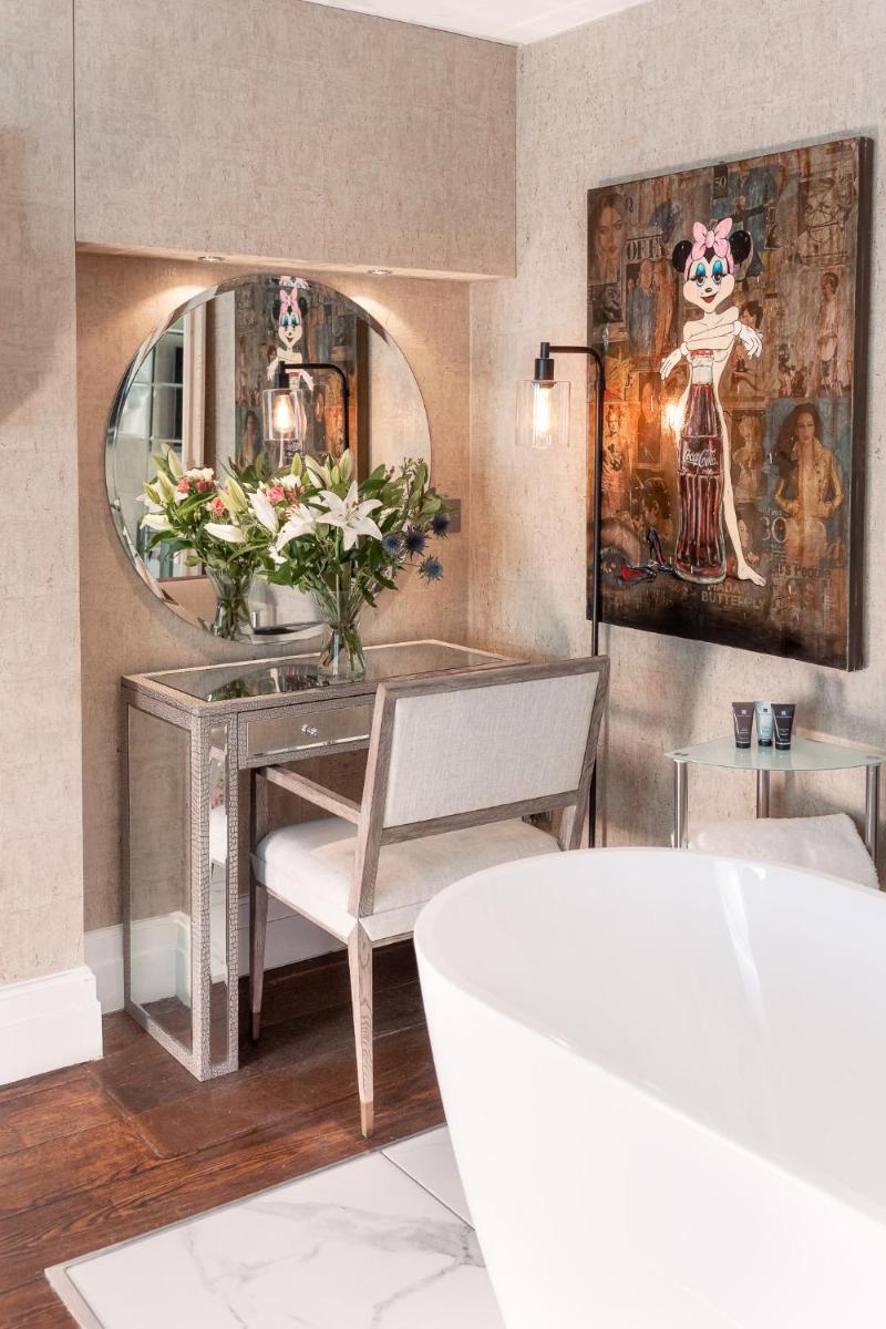 Karma Sanctum Soho Hotel