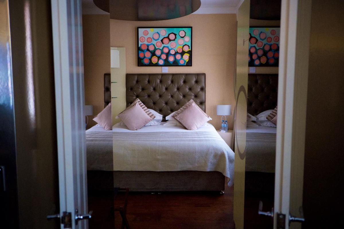 Karma Sanctum Soho Hotel