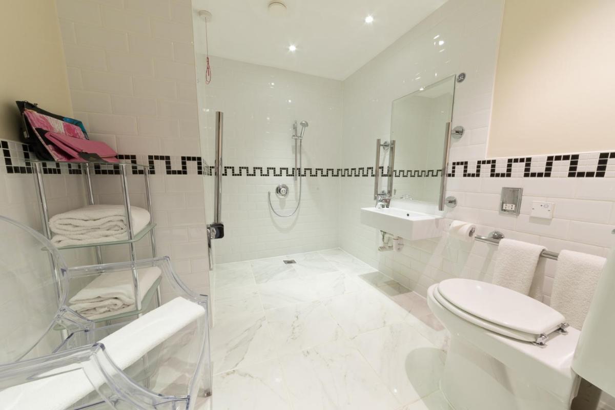 Karma Sanctum Soho Hotel