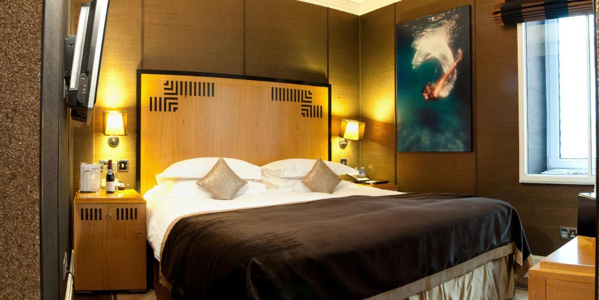 Karma Sanctum Soho Hotel