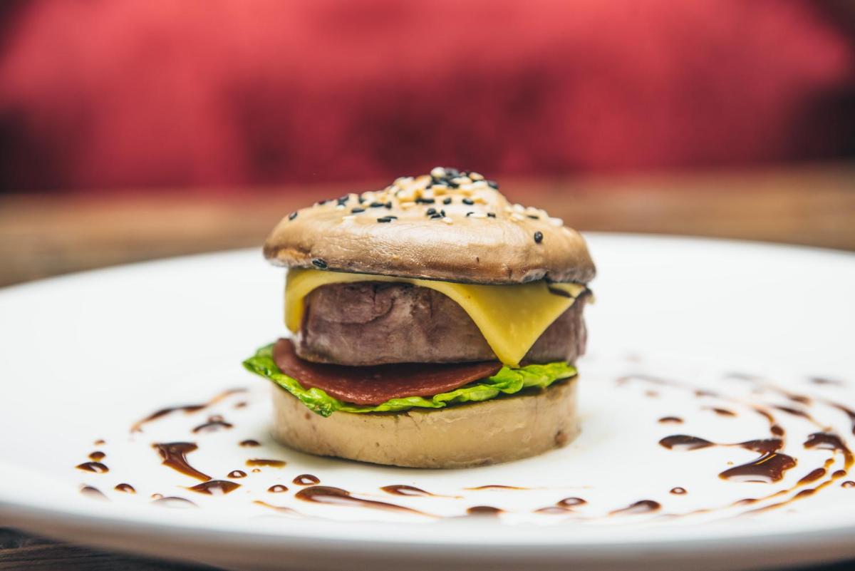 Karma Sanctum Soho Hotel