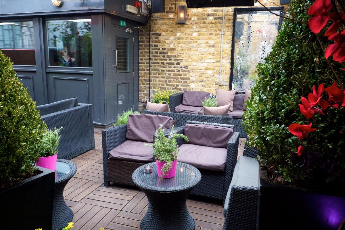 Karma Sanctum Soho Hotel