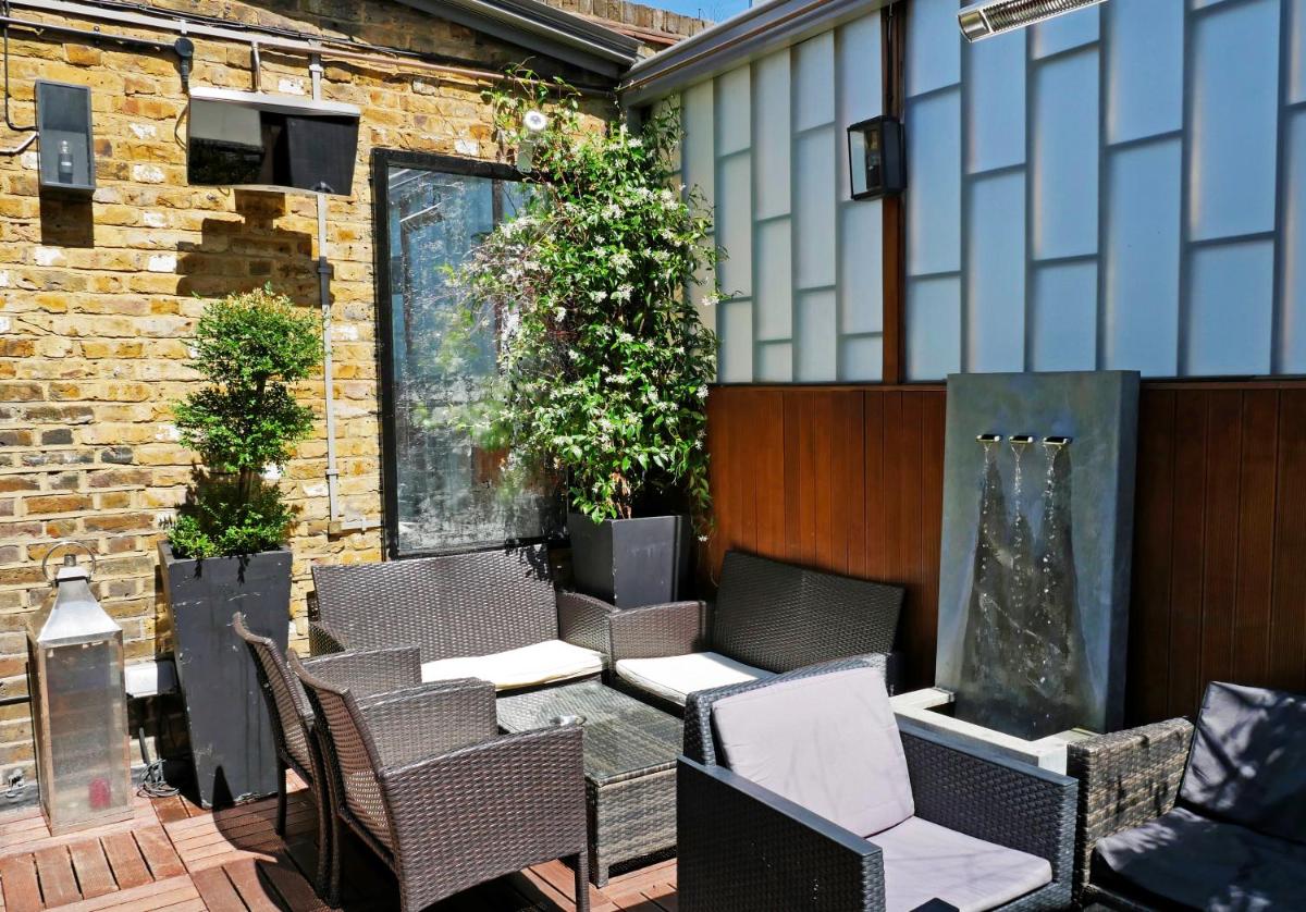 Karma Sanctum Soho Hotel