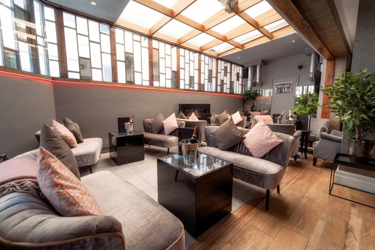 Karma Sanctum Soho Hotel