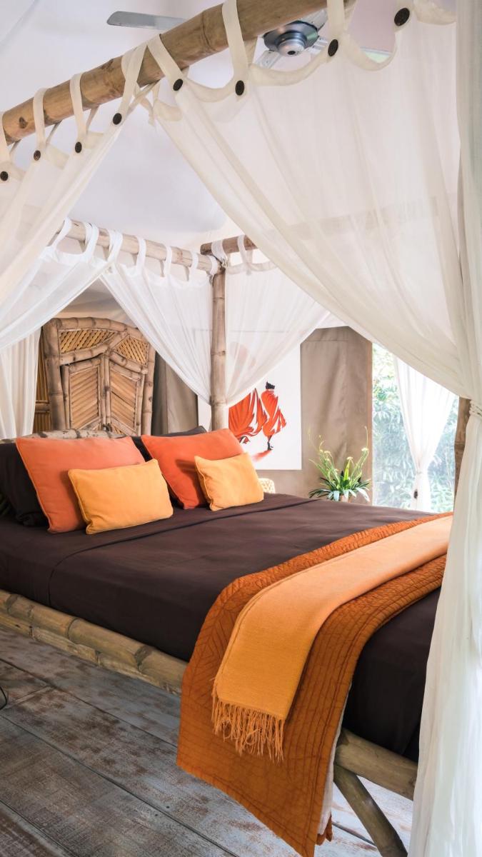 Sandat Glamping Tents