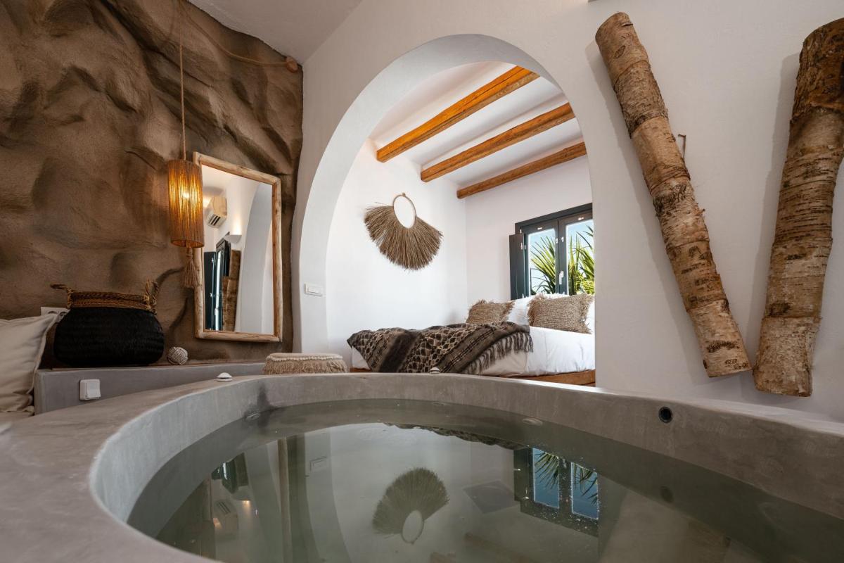 Sandaya Luxury Suites