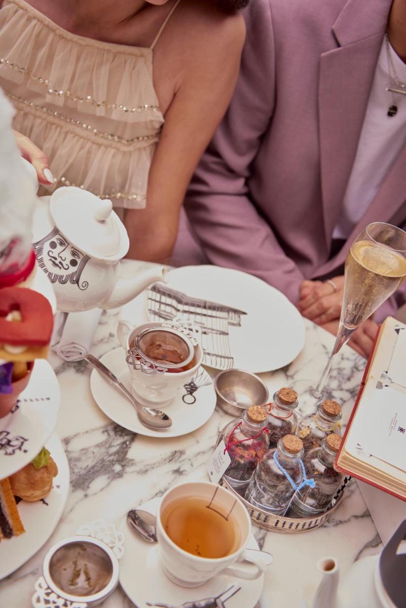 Sanderson London