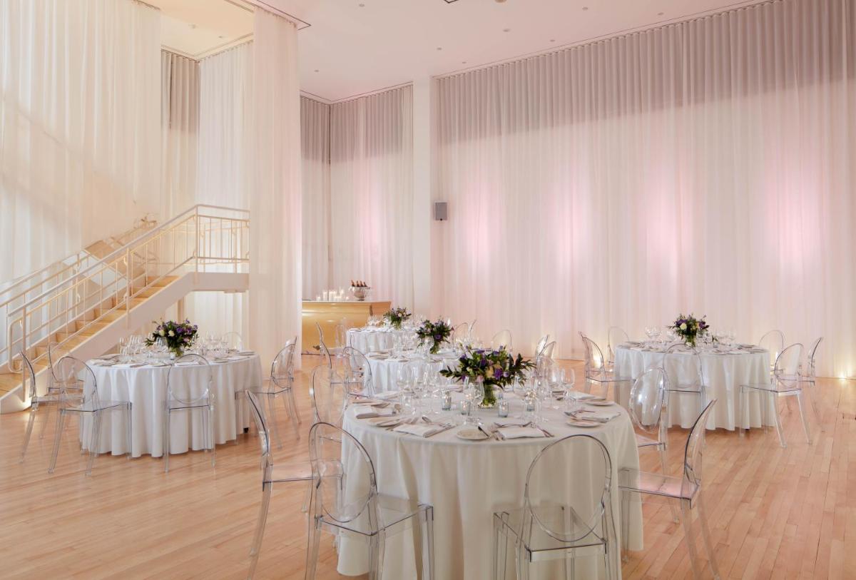 Sanderson London