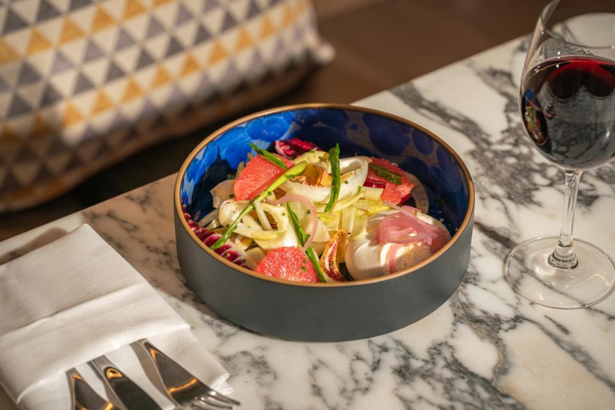 Sanderson London