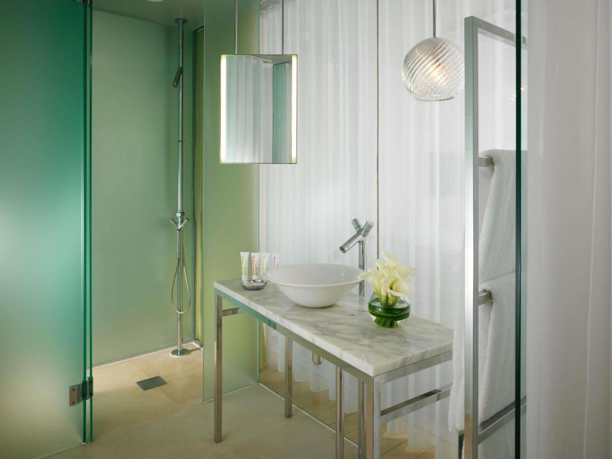 Sanderson London