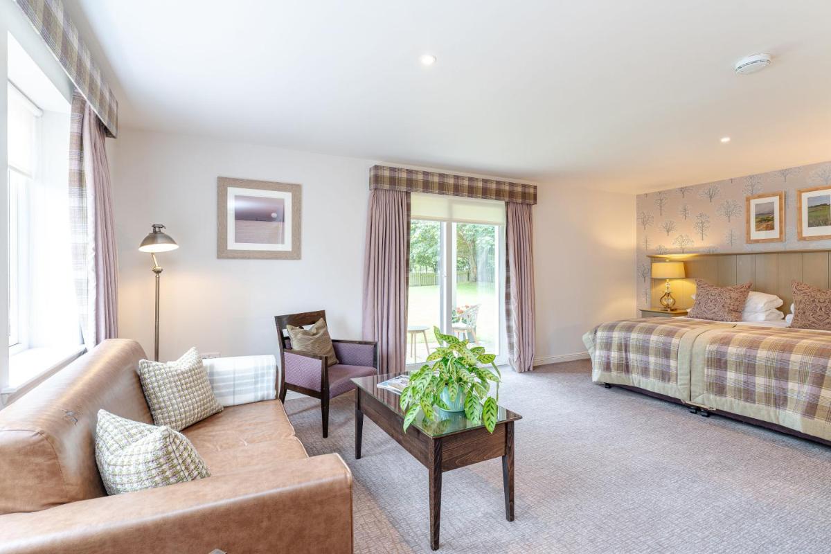Sandown House