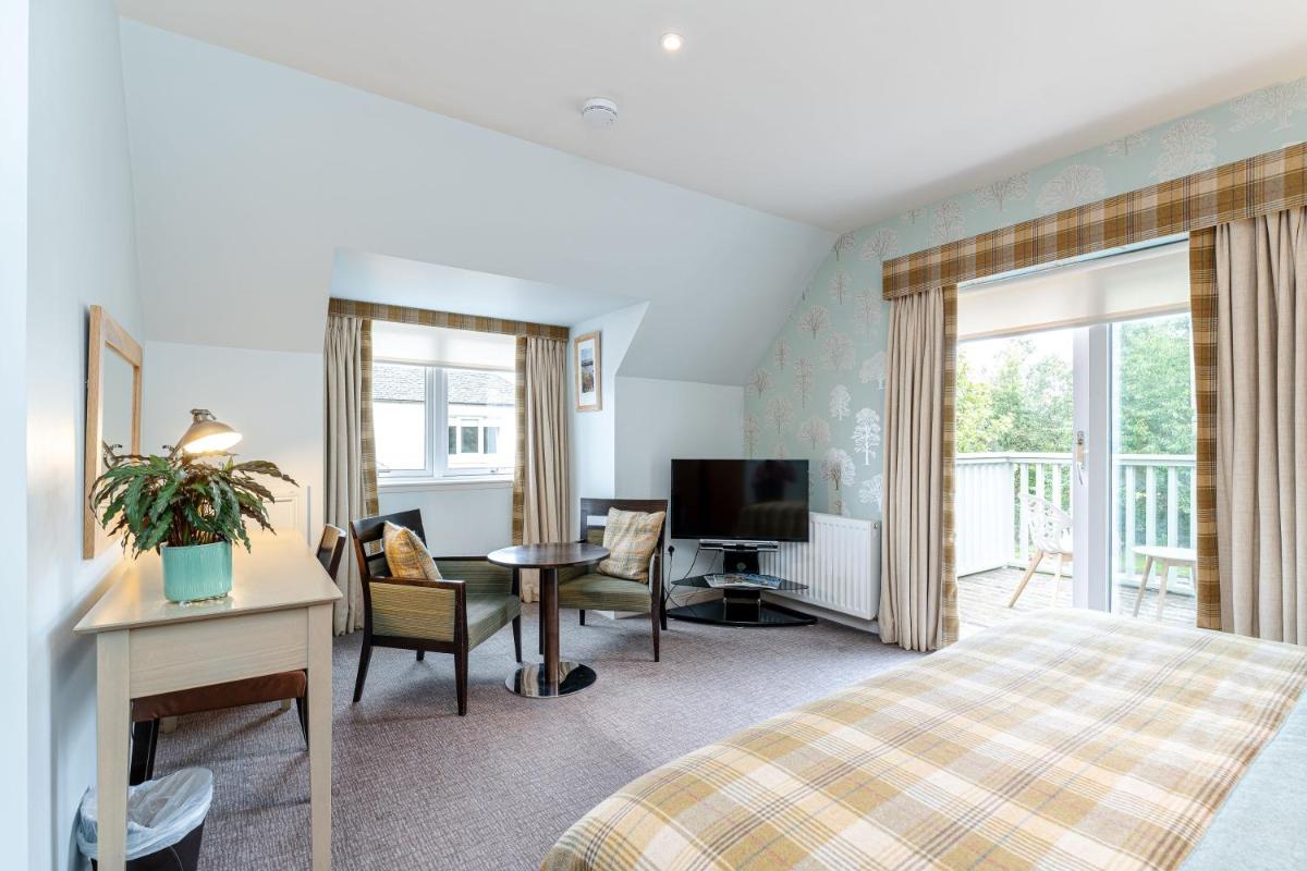 Sandown House