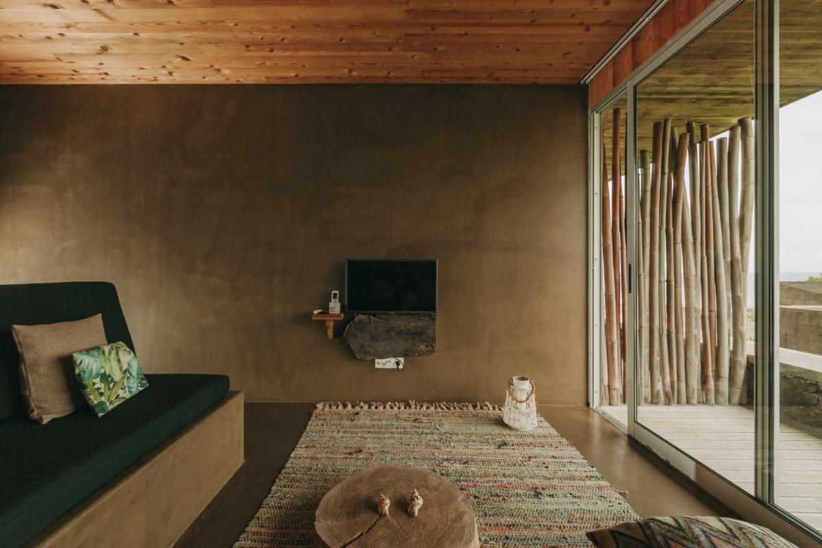 Santa Barbara Eco-Beach Resort