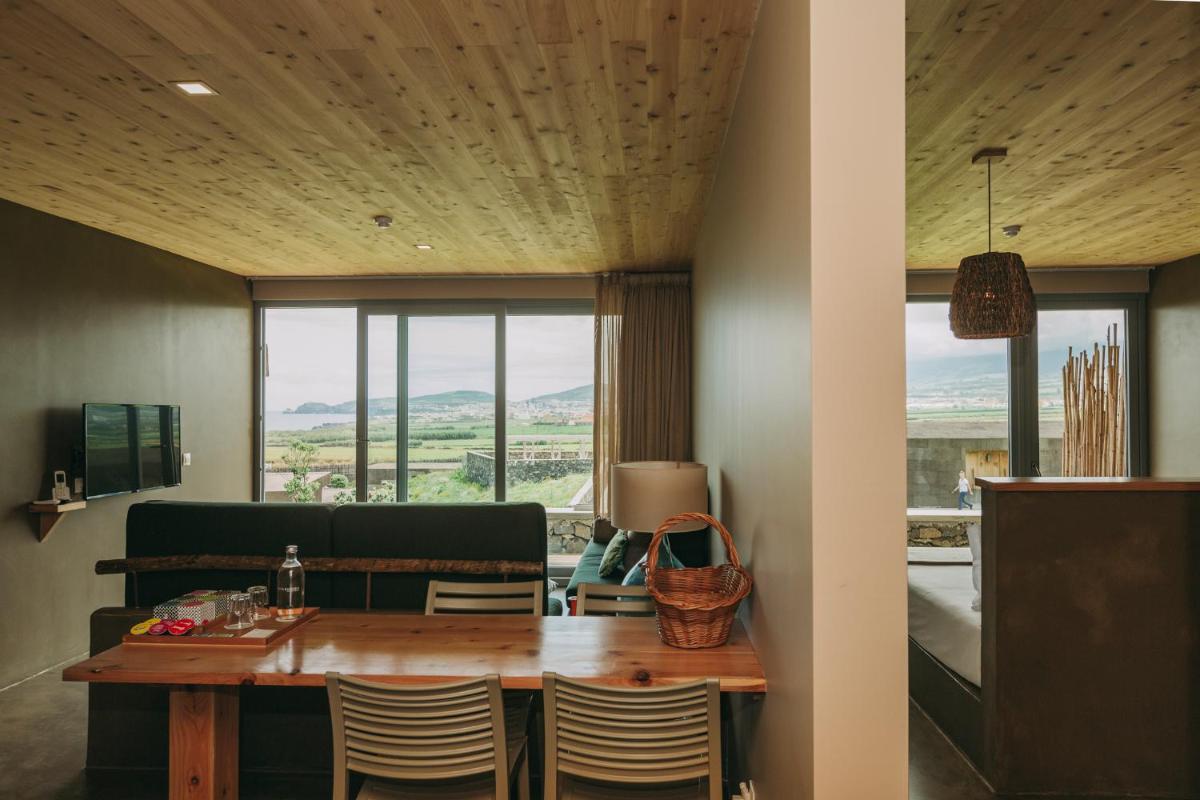 Santa Barbara Eco-Beach Resort