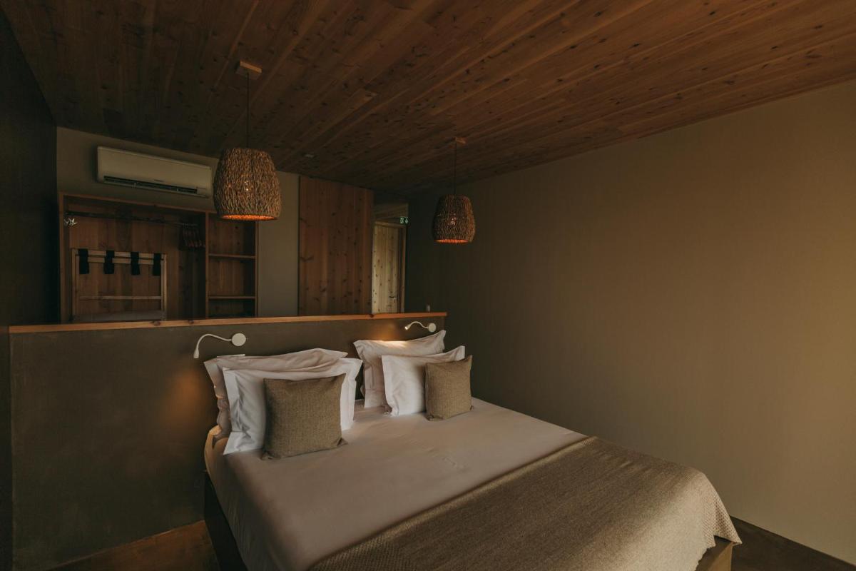 Santa Barbara Eco-Beach Resort