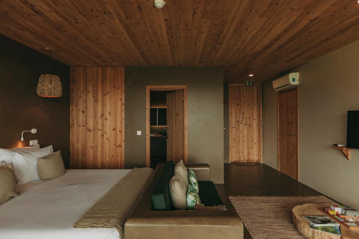 Santa Barbara Eco-Beach Resort