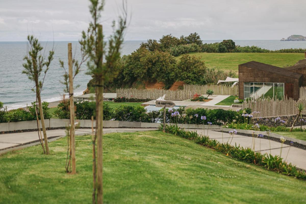 Santa Barbara Eco-Beach Resort