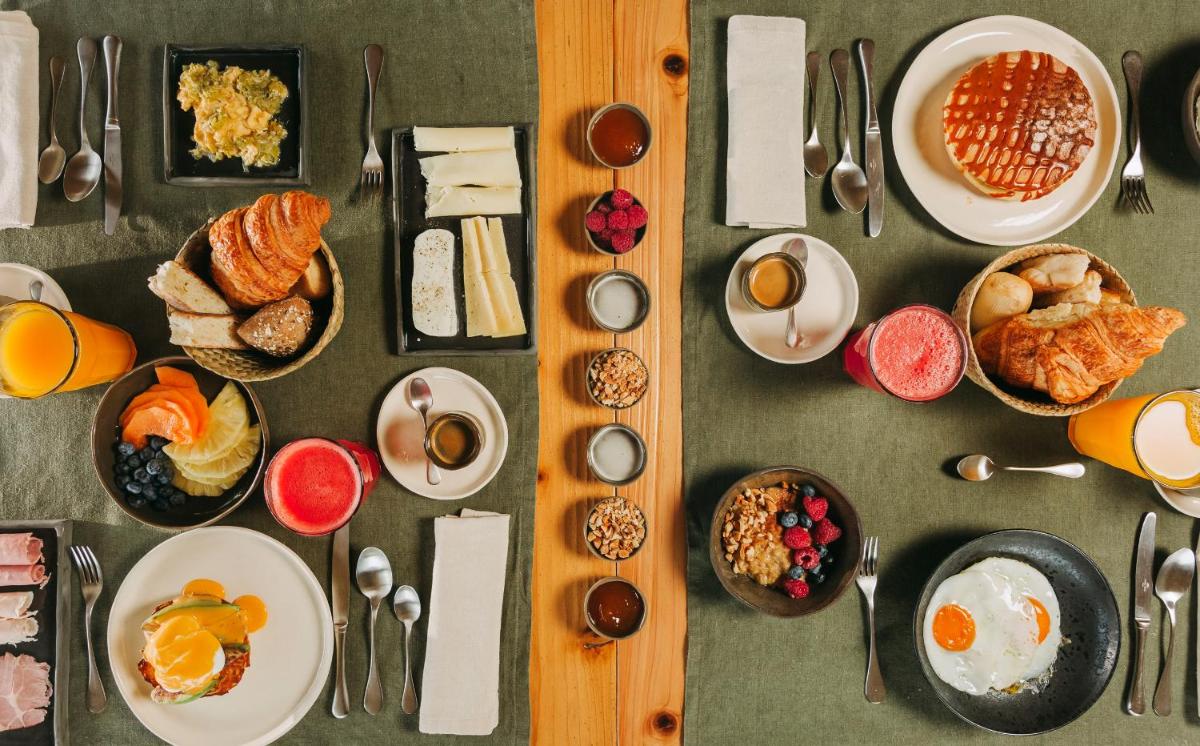 Santa Barbara Eco-Beach Resort