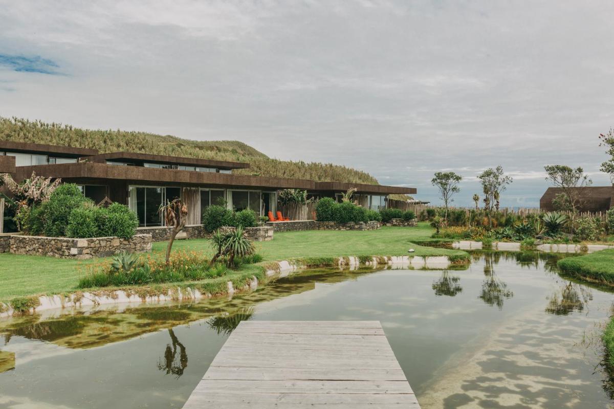 Santa Barbara Eco-Beach Resort