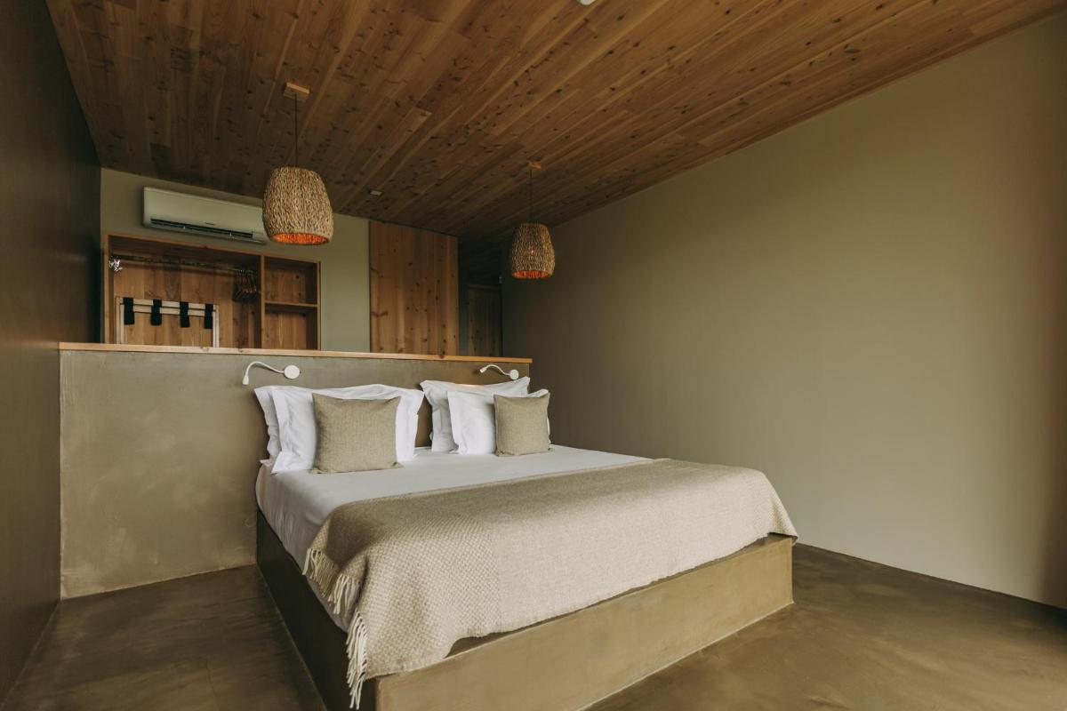 Santa Barbara Eco-Beach Resort
