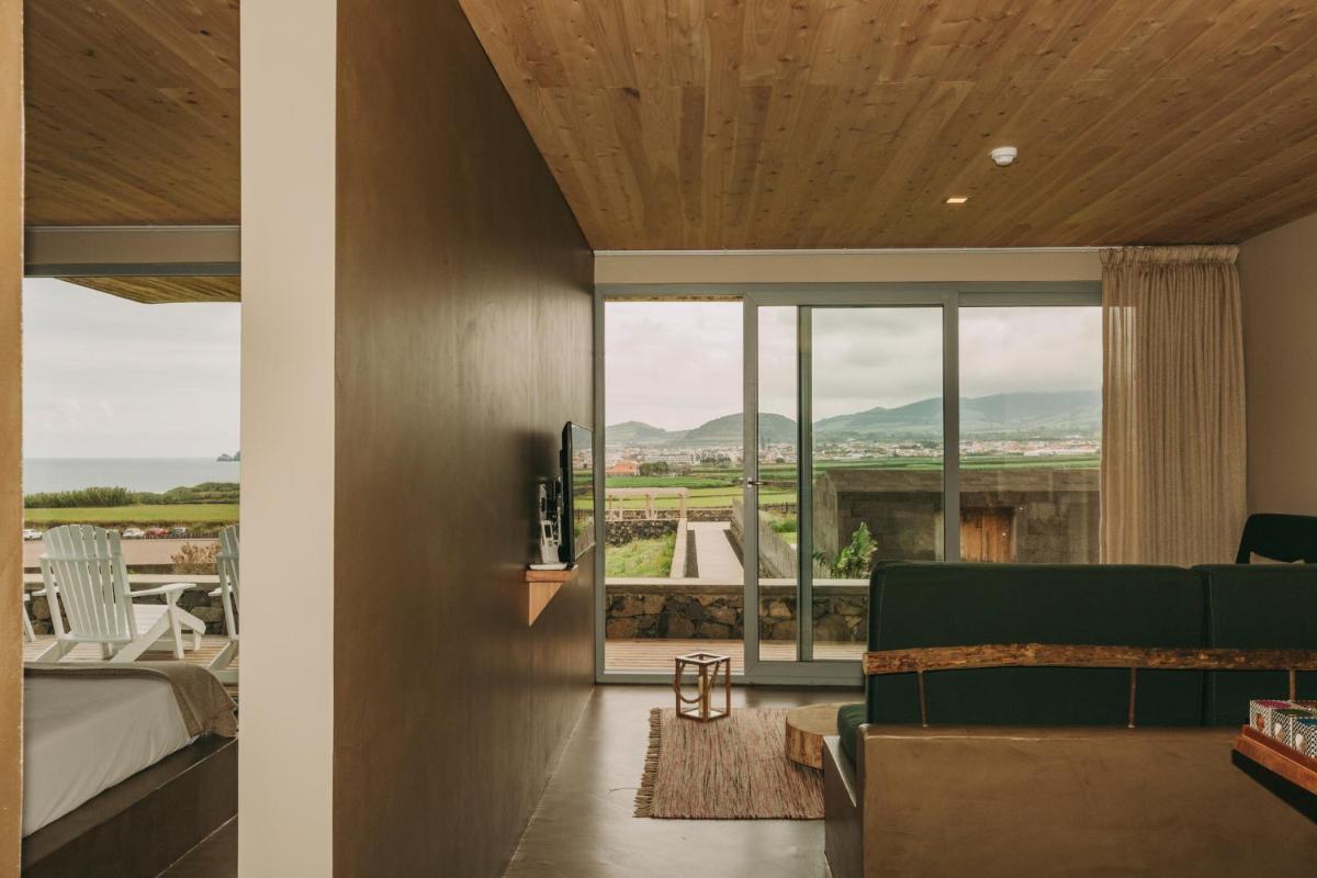 Santa Barbara Eco-Beach Resort
