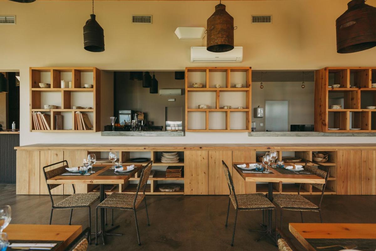 Santa Barbara Eco-Beach Resort