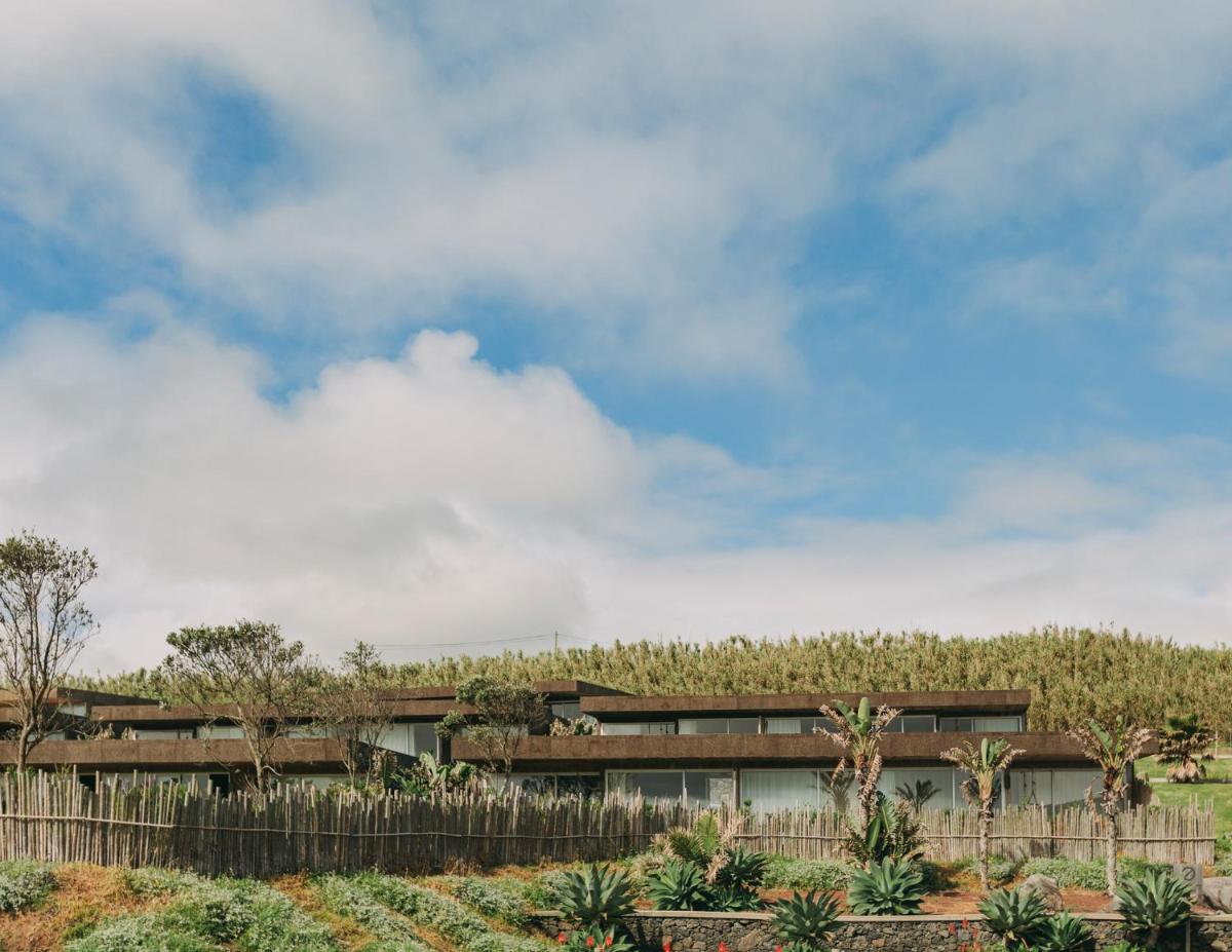 Santa Barbara Eco-Beach Resort