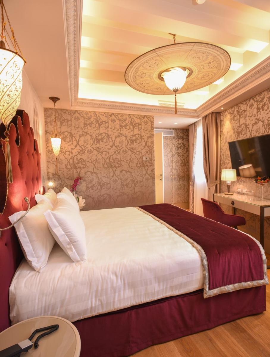 Santa Croce Boutique Hotel