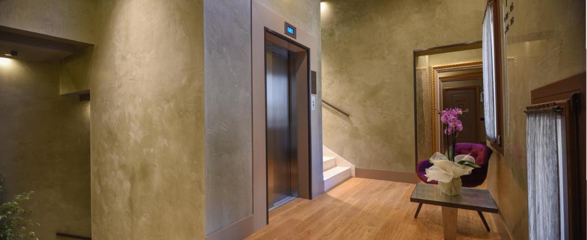 Santa Croce Boutique Hotel