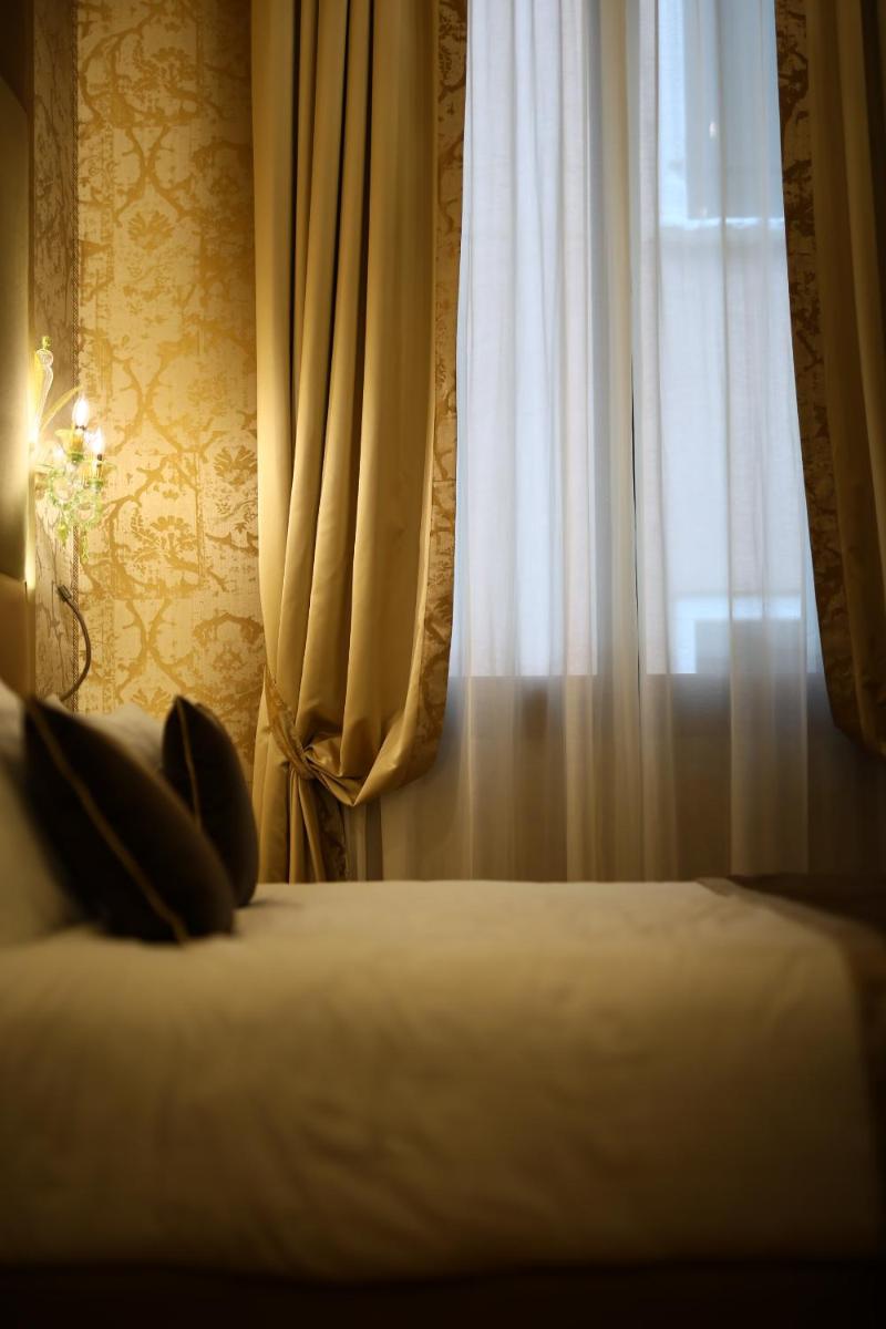 Santa Croce Boutique Hotel