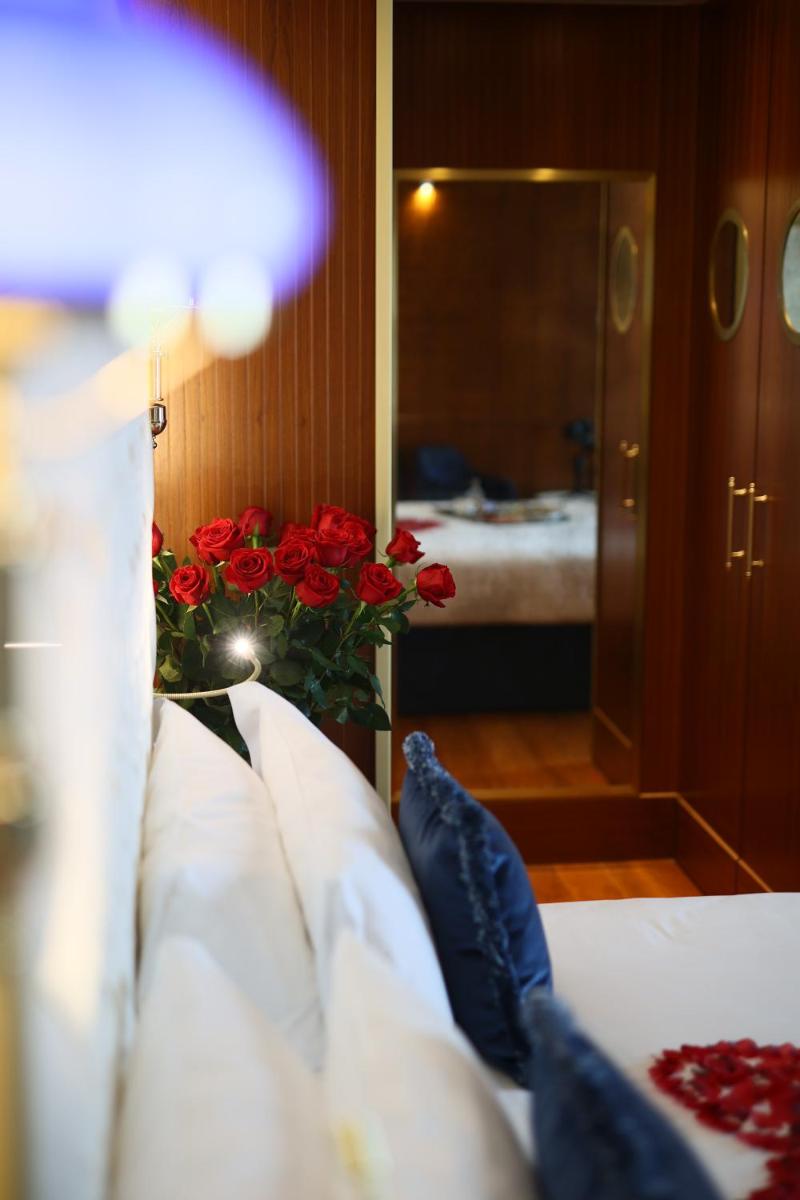 Santa Croce Boutique Hotel