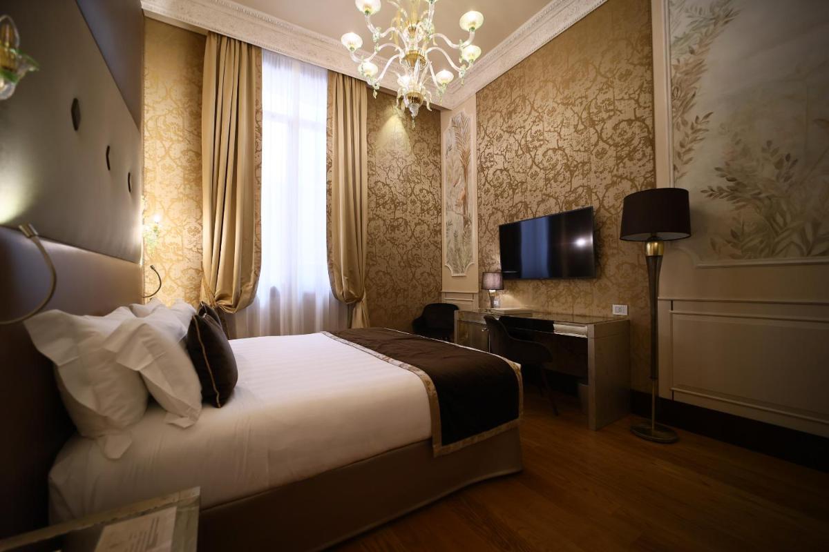 Santa Croce Boutique Hotel