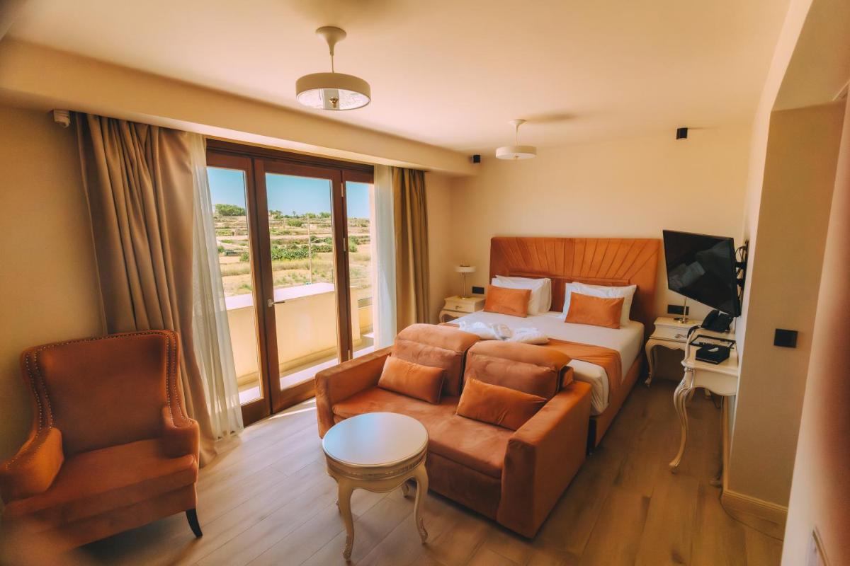 Santa Lucia Boutique Hotel