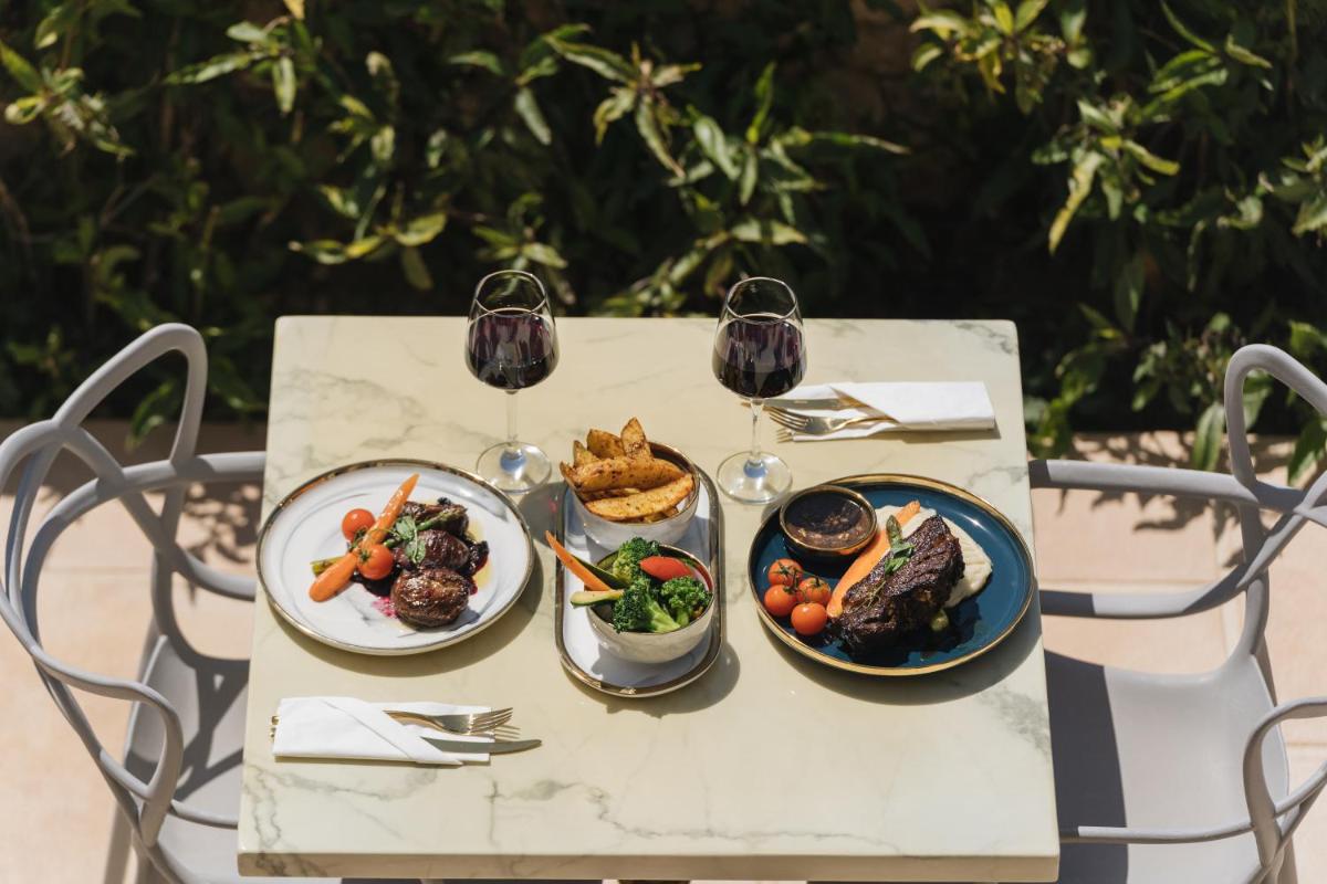 Santa Lucia Boutique Hotel