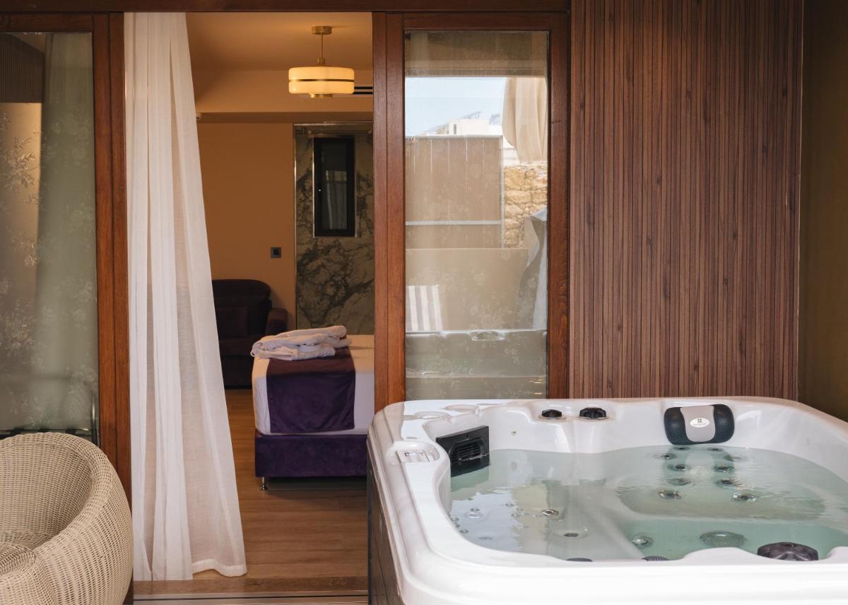 Santa Lucia Boutique Hotel