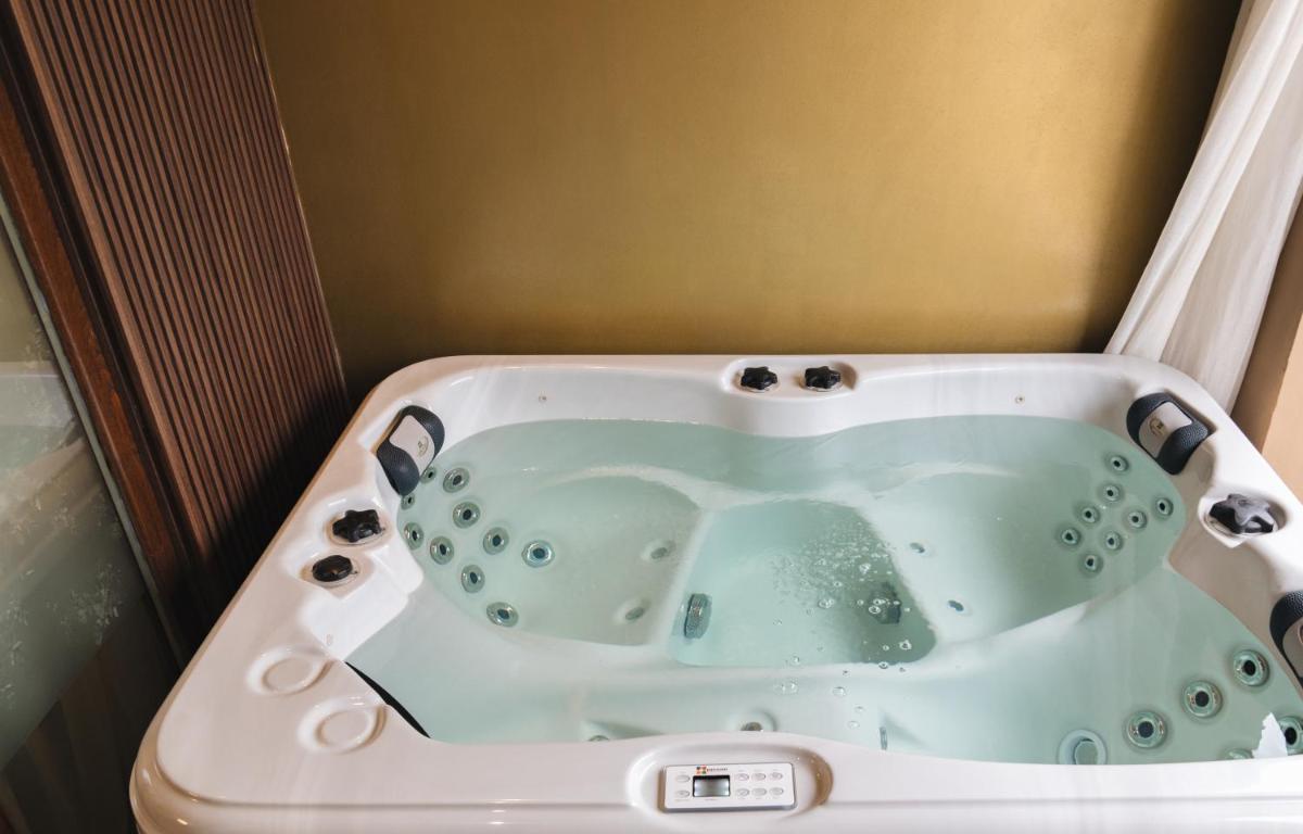 Santa Lucia Boutique Hotel