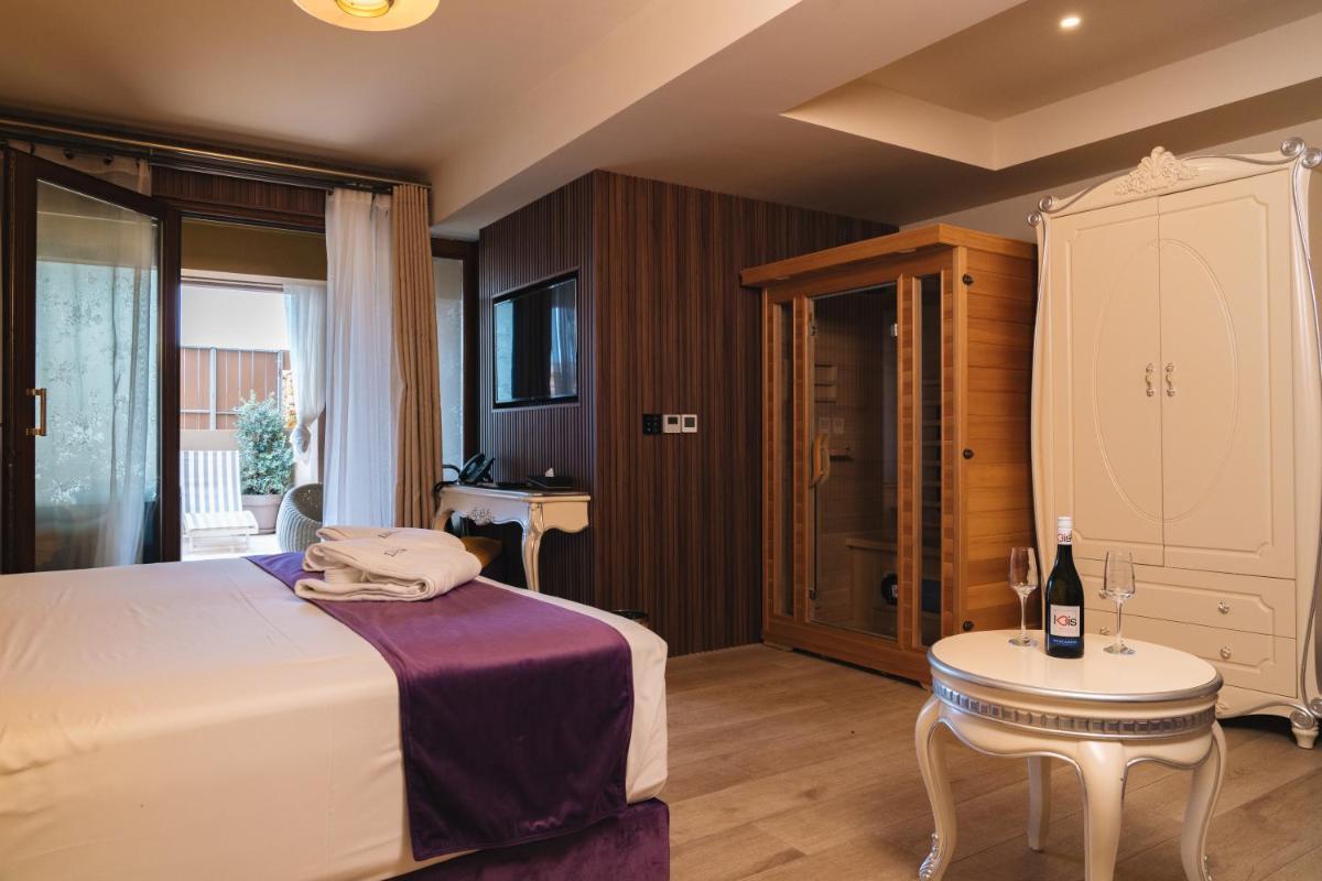 Santa Lucia Boutique Hotel