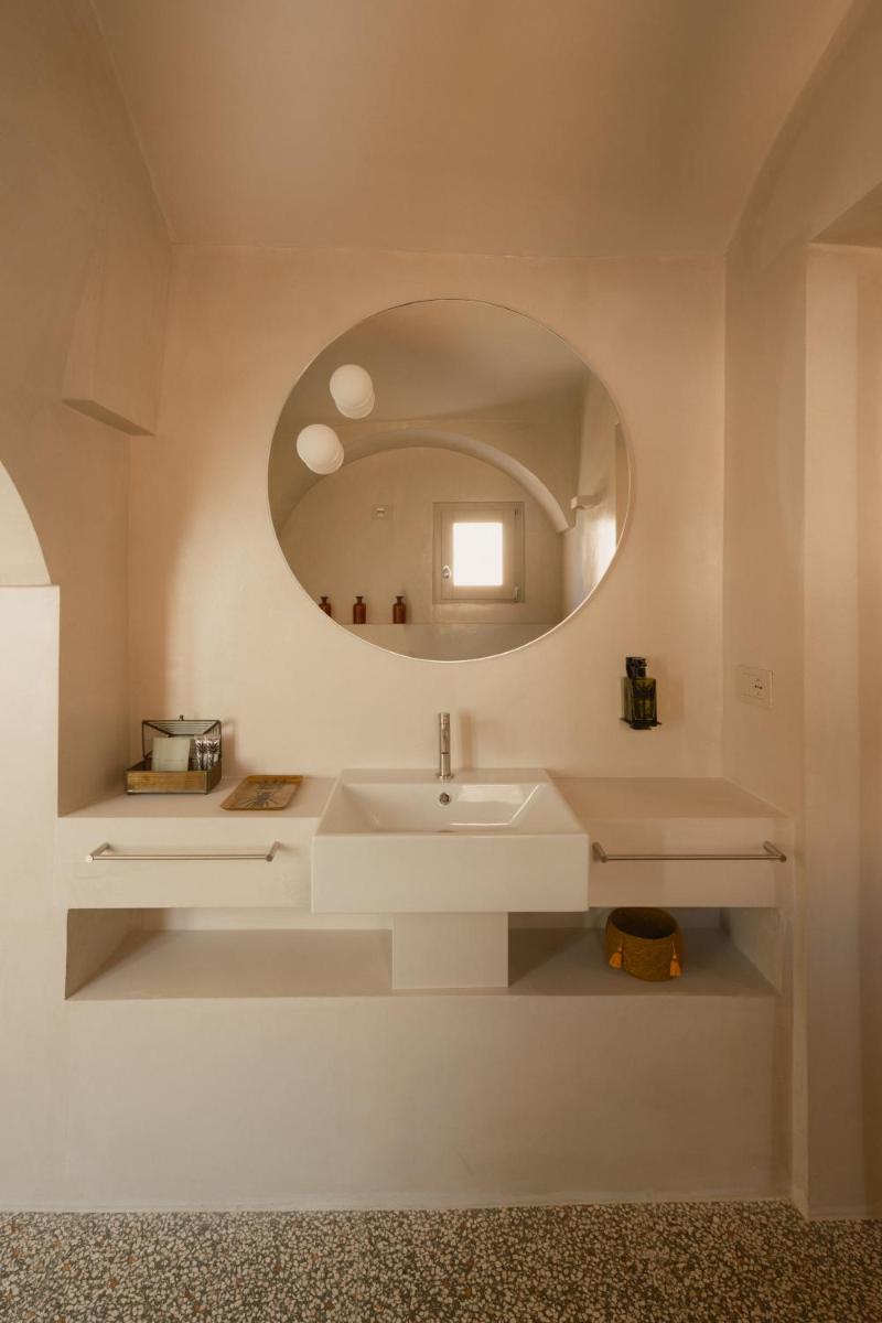 Sant'Angelo Ostuni - Il Palazzo