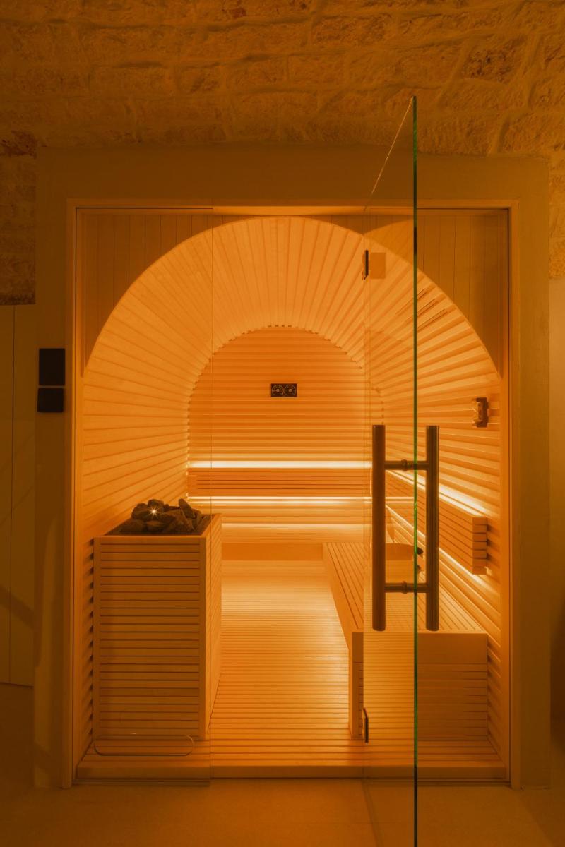 Sant'Angelo Ostuni - Il Palazzo