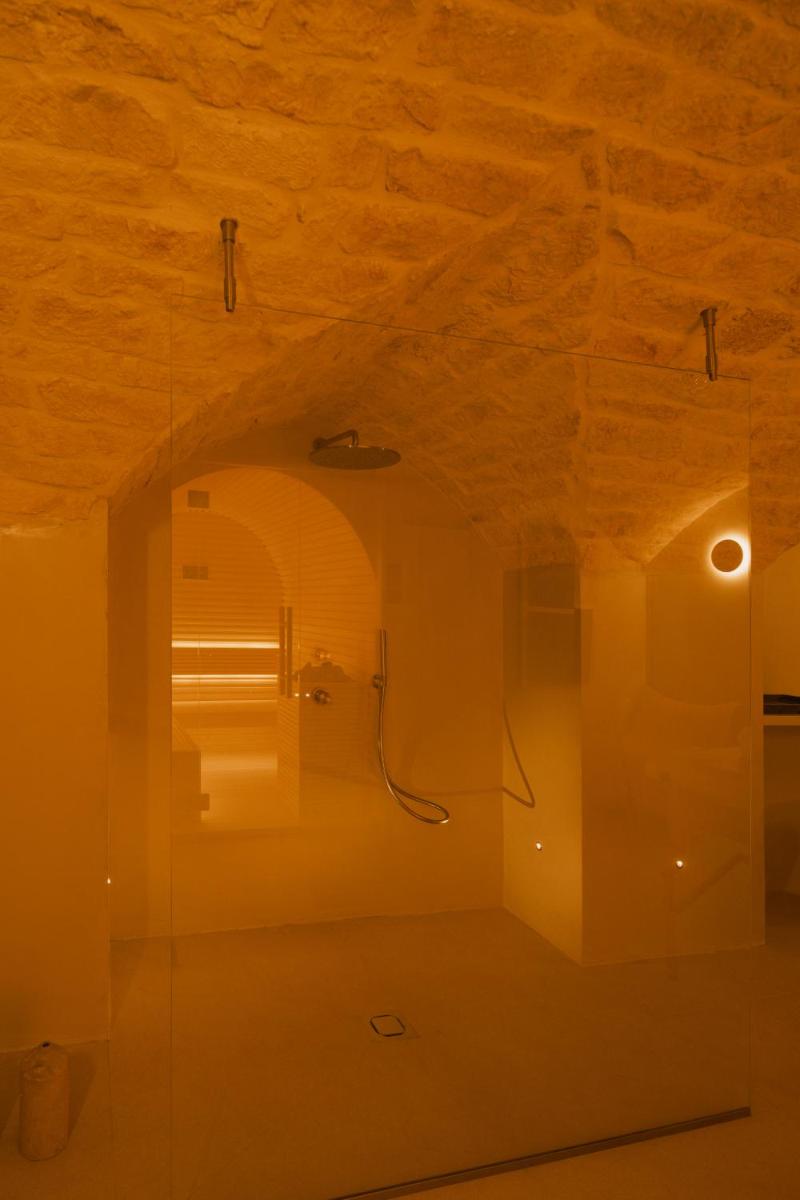 Sant'Angelo Ostuni - Il Palazzo